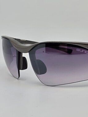 Sundog Flight Metallic Grey Frame Silver Mirror Lens Golf Sunglasses 70-19-119